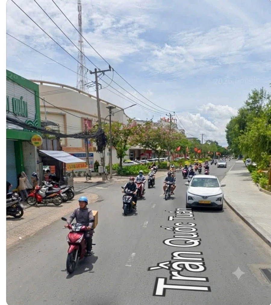 Bán nhà mặt tiền Đại Lộ Đồng Khởi, 430m2, Bến Tre, 33 tỷ - Ảnh 1
