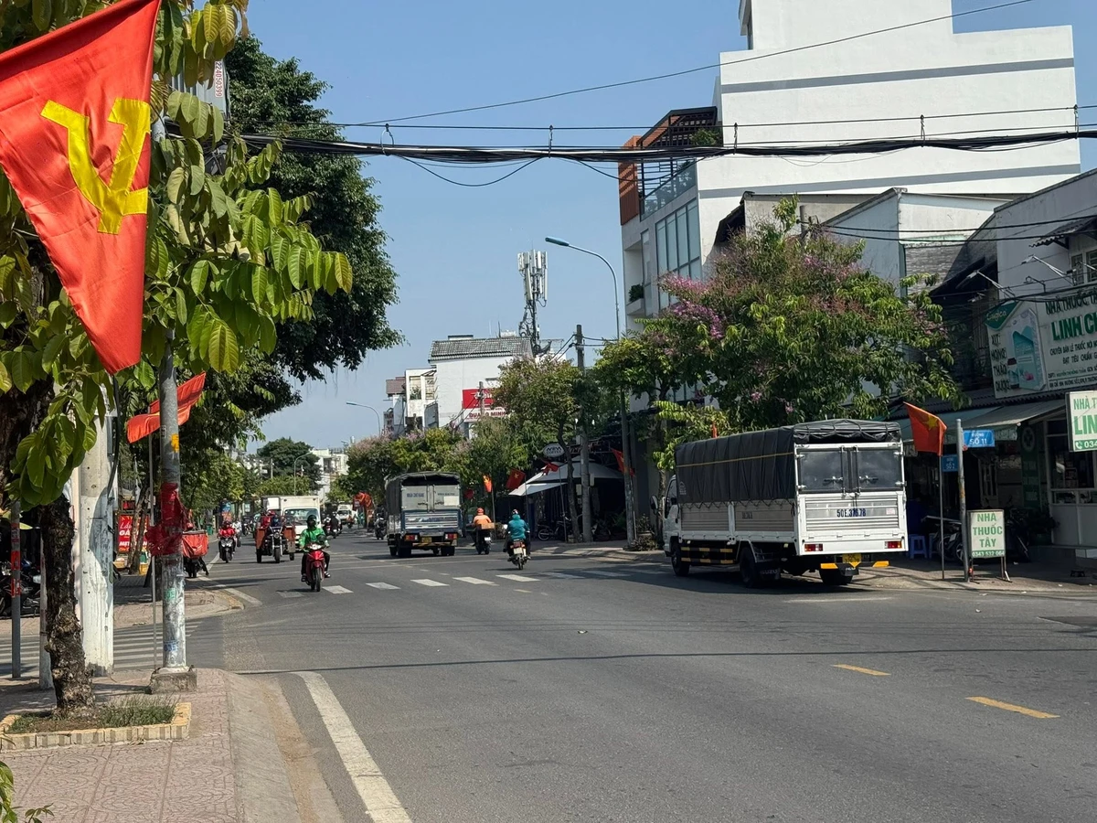 Bán mặt tiền Trường Thọ Thủ Đức 192m2, 17 tỷ - Ảnh thu nhỏ 3