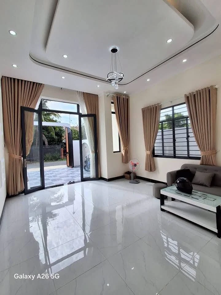 Bán nhà đường nhựa 3 phòng, 5x28,5m thổ cư, gần chợ Long Hải, Phường Long Hoa, Tây Ninh - Ảnh thu nhỏ 4