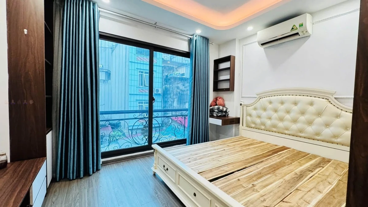Bán nhà 4 tầng 4x11m khu sân bay Cửu Long, Phường 2, Tân Bình, giá 9 tỷ - Ảnh 1