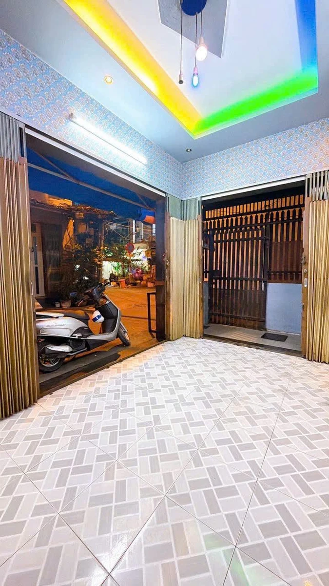 Bán nhà Quận 4 36m² 4PN 8.9 tỷ - Ảnh thu nhỏ 5