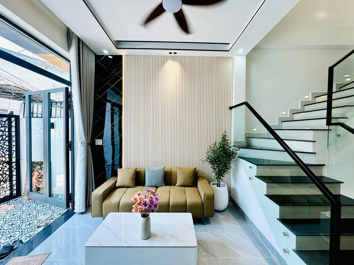 Bán nhà 3 tầng 65m² 3PN Hải Châu, Đà Nẵng 5,55 tỷ - Ảnh thu nhỏ 2