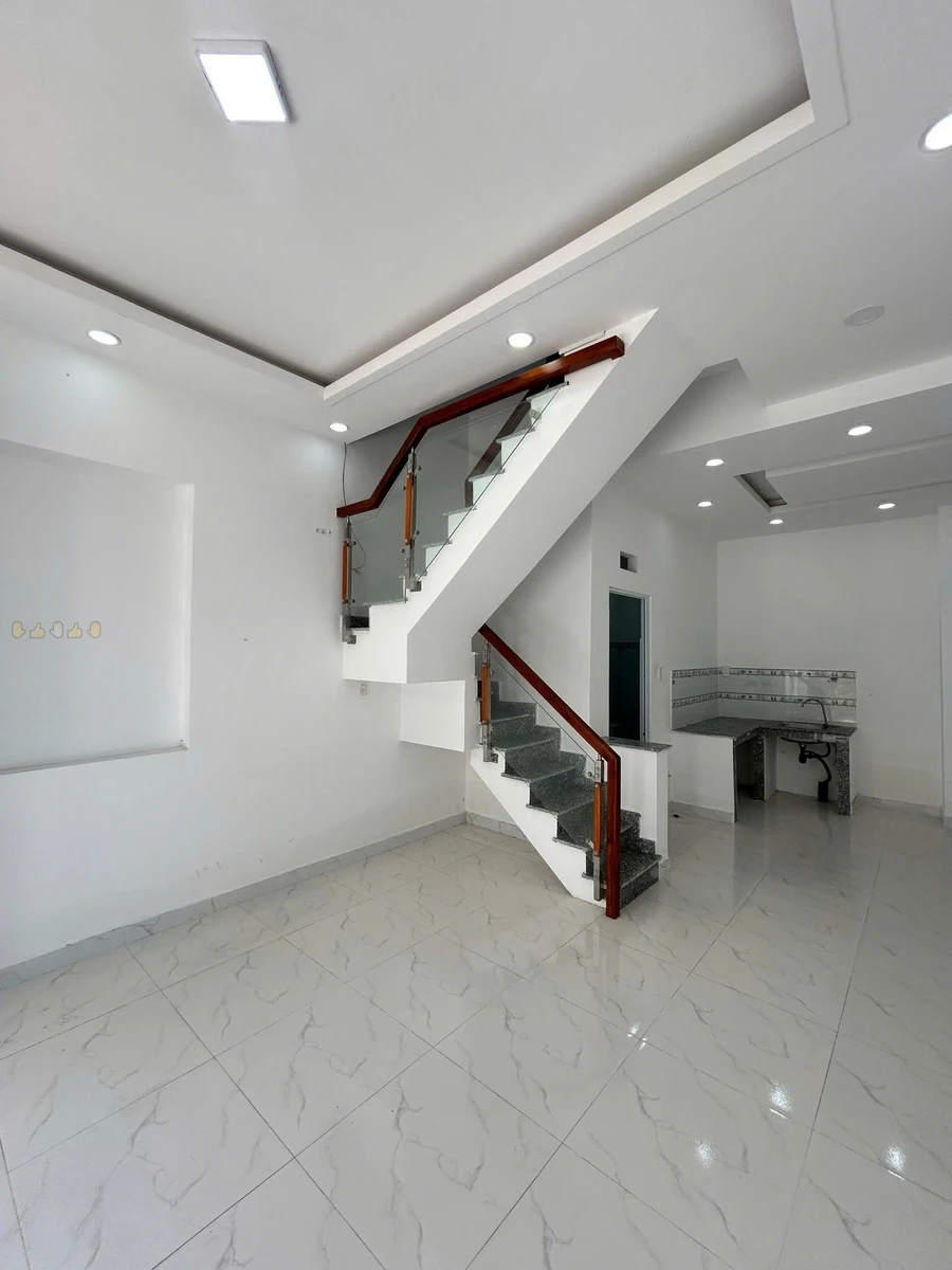 Bán nhà 4x10m Nguyễn Văn Bứa, 620 triệu, Hóc Môn - Ảnh thu nhỏ 3