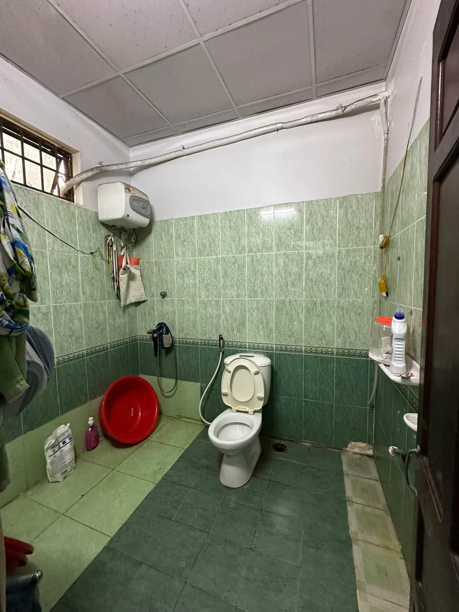 Bán nhà 2,5 tầng 196m2 view hồ Huế - Ảnh thu nhỏ 5