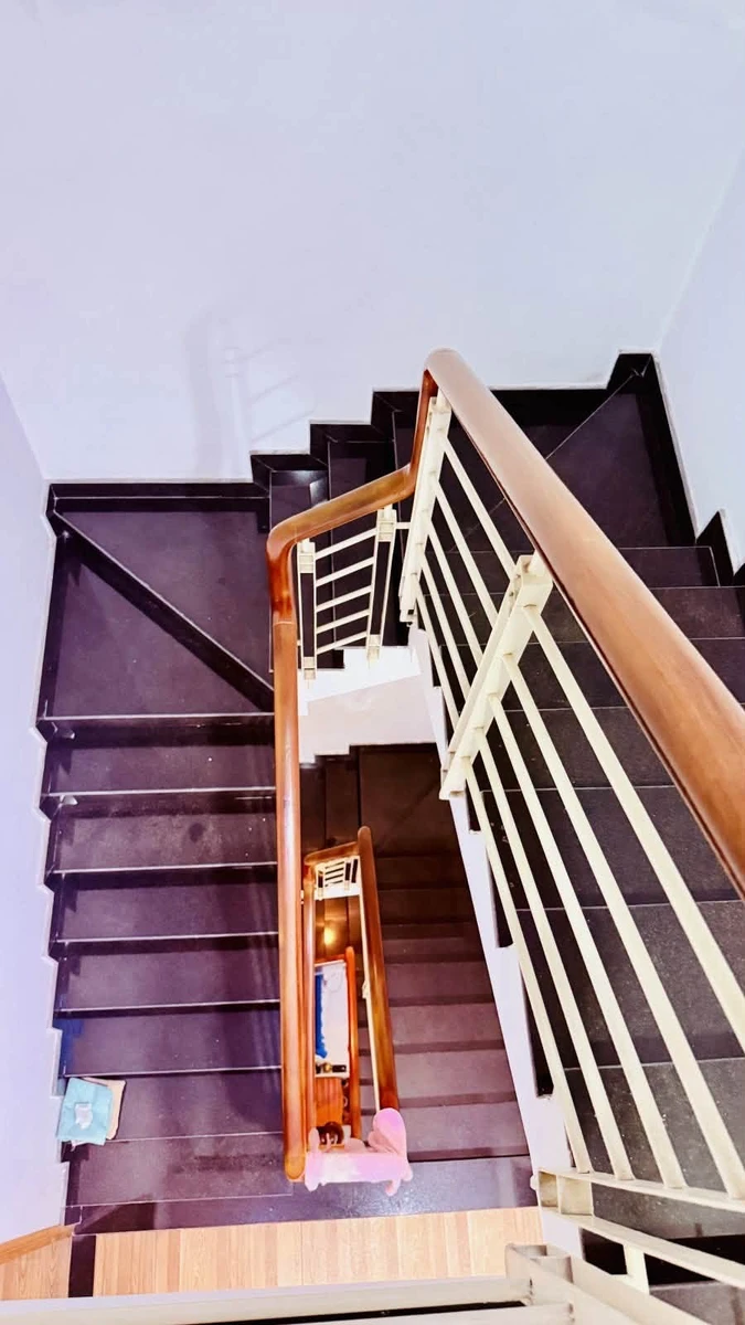Bán nhà 4 tầng + mái 79m2 đường Nguyễn Văn Công, Gò Vấp giá 8,6 tỷ - Ảnh thu nhỏ 5