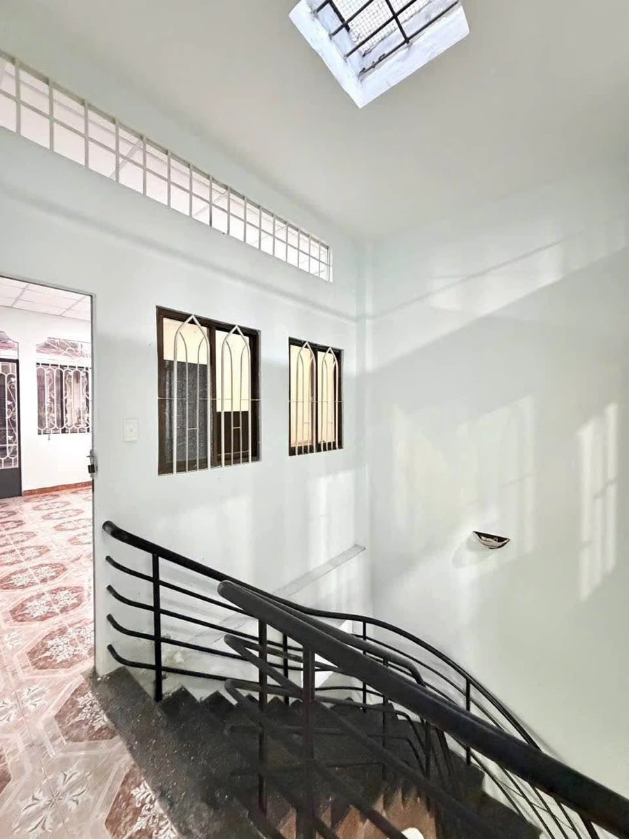 Bán nhà phố 5PN Lê Văn Sỹ Quận 3, 8 tỷ - Ảnh thu nhỏ 5