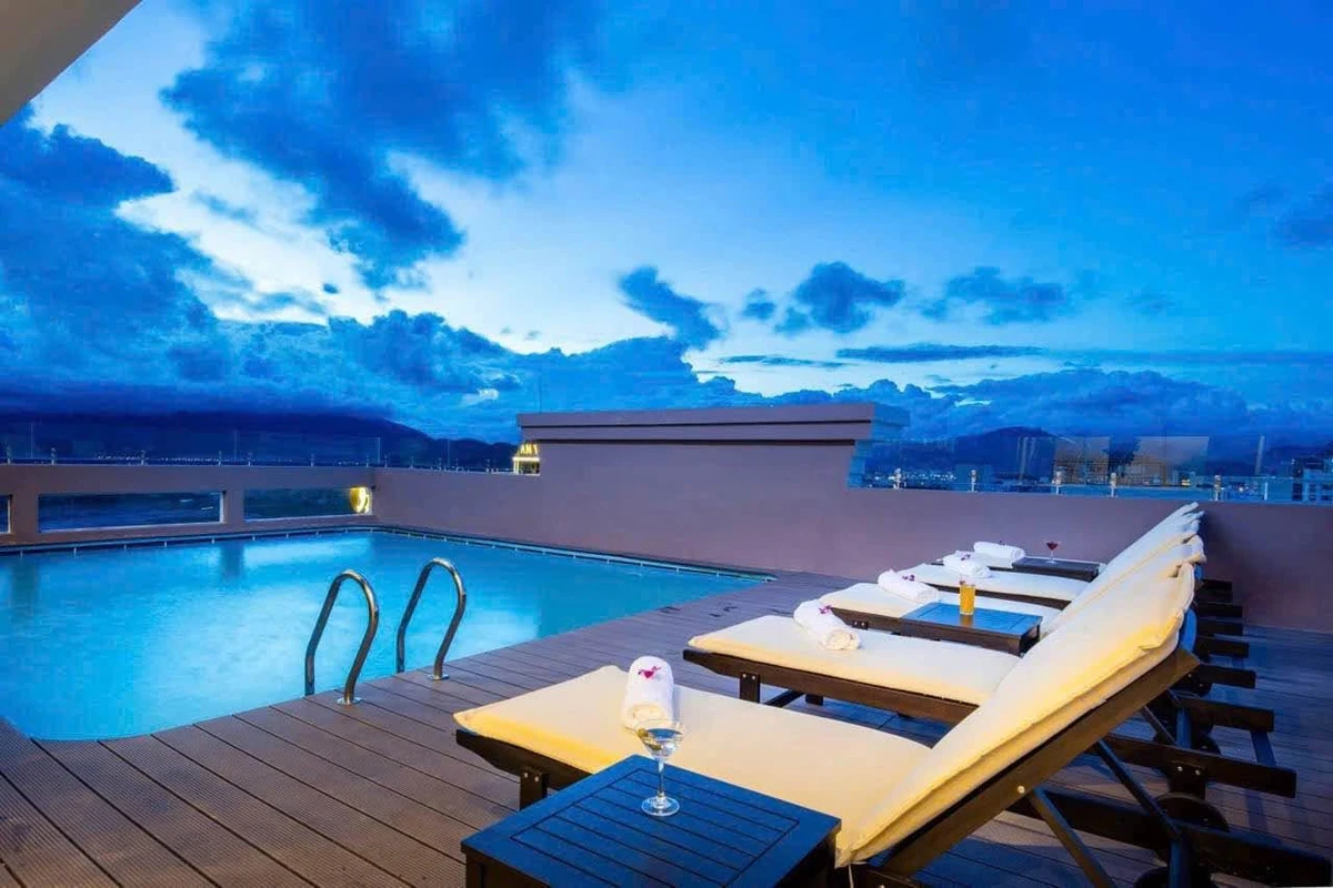 Bán khách sạn 73 phòng 20 tầng 3700m2 Nha Trang - Ảnh thu nhỏ 3