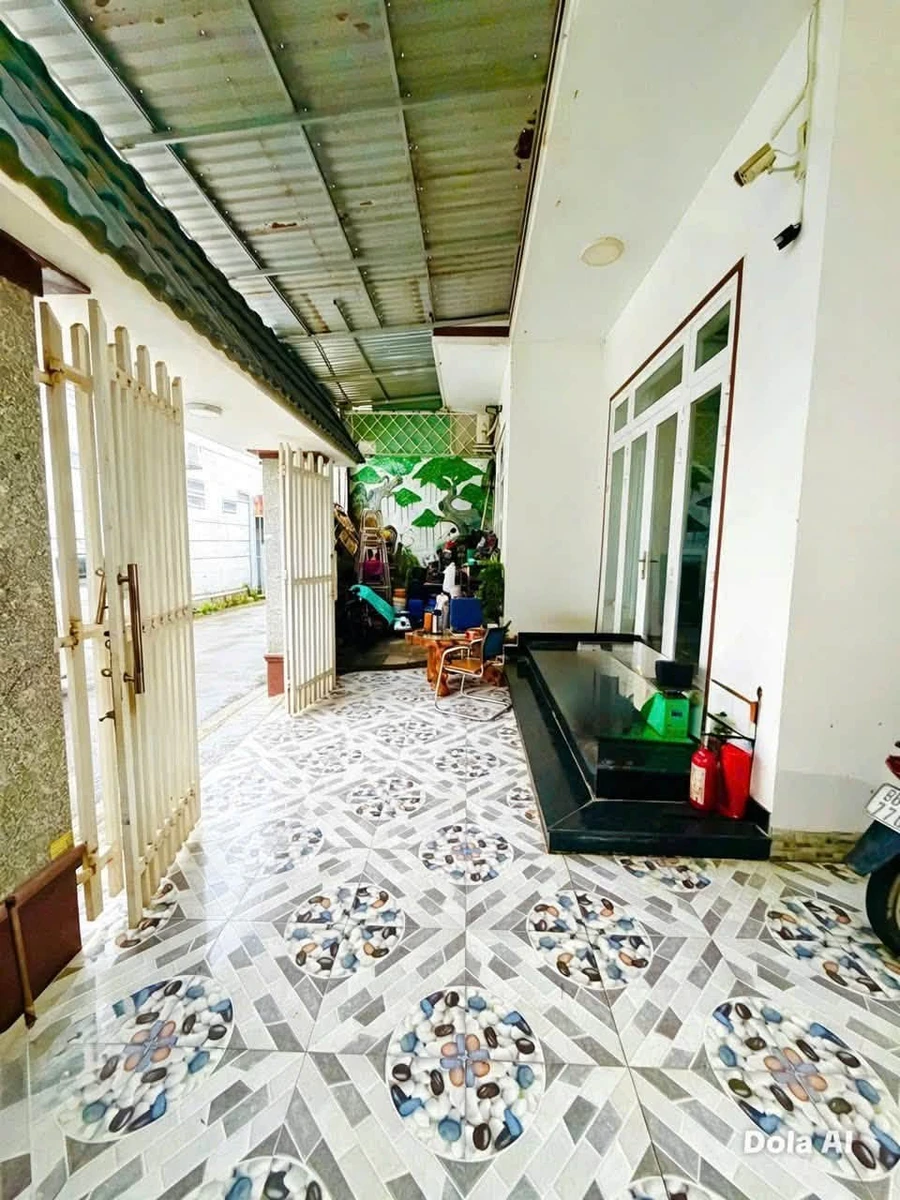 Bán nhà cấp 4 mặt hẻm 150m2 tại Phan Thiết, Bình Thuận - Ảnh thu nhỏ 2