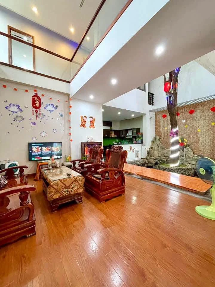 Bán biệt thự 195m² 4 PN Tây Phan Đình Phùng Quảng Ngãi - Ảnh thu nhỏ 2