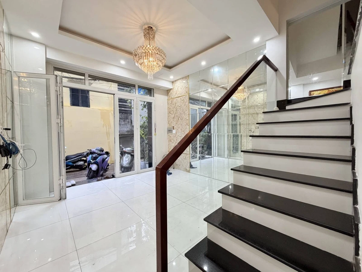 Bán nhà Bình Thạnh 42m², 4 tầng, 4PN, 6.2 tỷ - Ảnh thu nhỏ 2