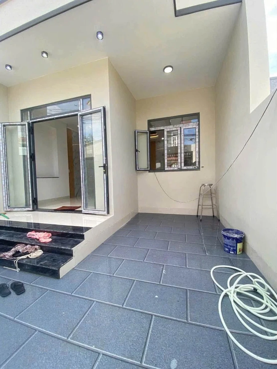 Nhà 1 trệt 2 lầu Phú Lợi 3 PN 66m² - 3,9 tỷ - Ảnh thu nhỏ 2