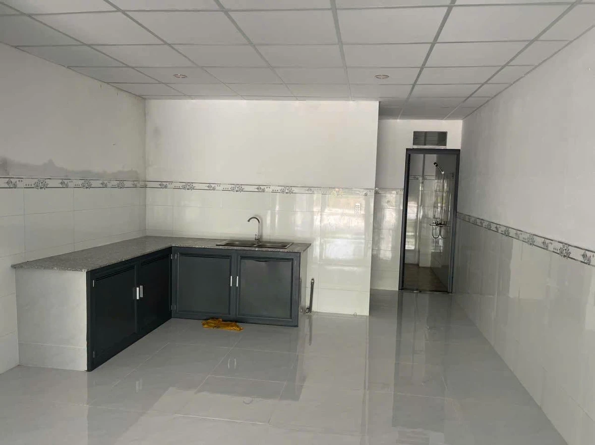 Chính chủ bán nhà đường 51 khu TĐC Phú Chánh, Phú Tân, 4,16x20m, giá 3,1 tỷ - Ảnh thu nhỏ 3