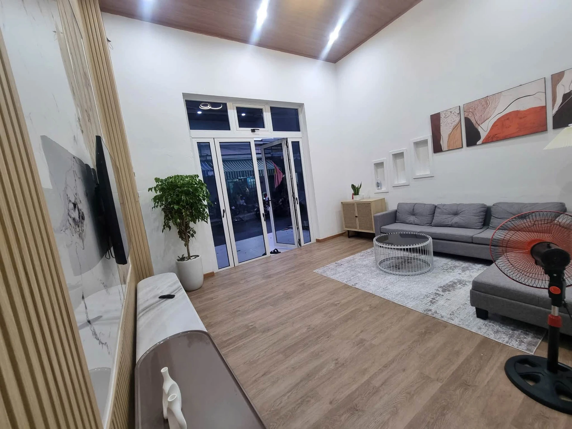 Bán nhà mặt tiền 65m² Phường Sơn Trà, Đà Nẵng 5 tỷ - Ảnh 1
