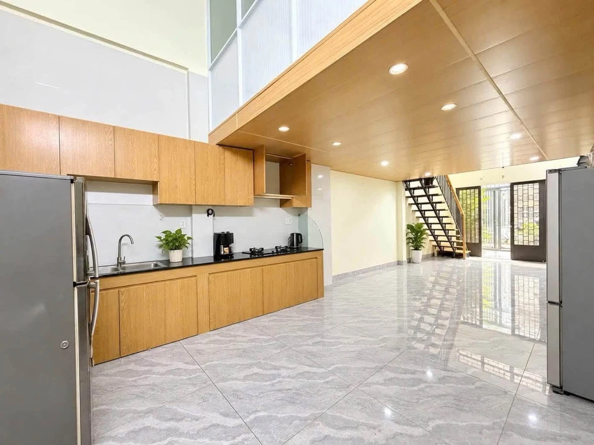 Bán nhà phố 3 tầng 65m2 3PN gần Trường Sa, Quận 1 - Ảnh thu nhỏ 2
