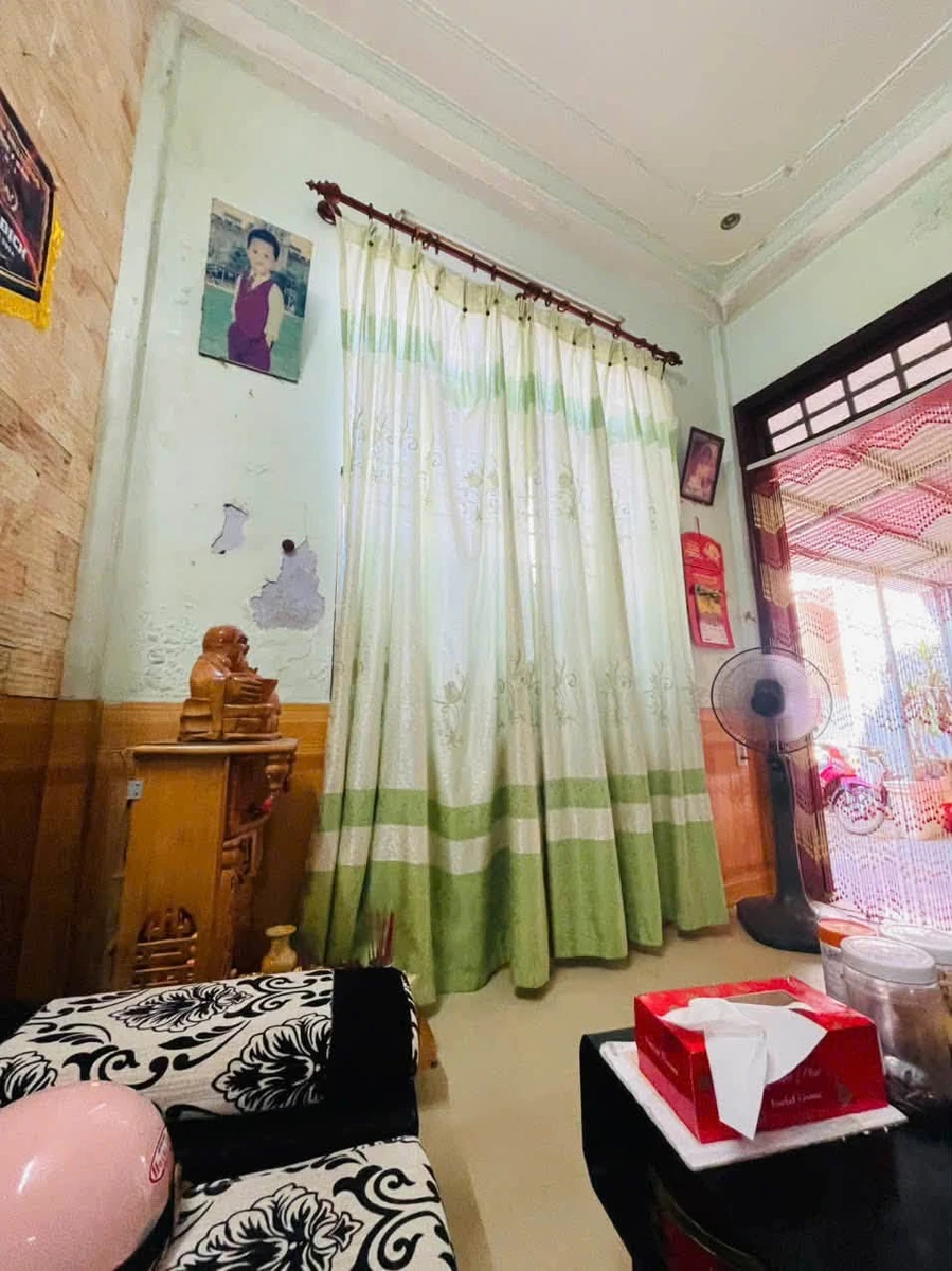 Bán nhà 2 tầng kiệt Trần Quang Khải, Phú Hội Huế, 40.5m², 1.8 tỷ - Ảnh thu nhỏ 3
