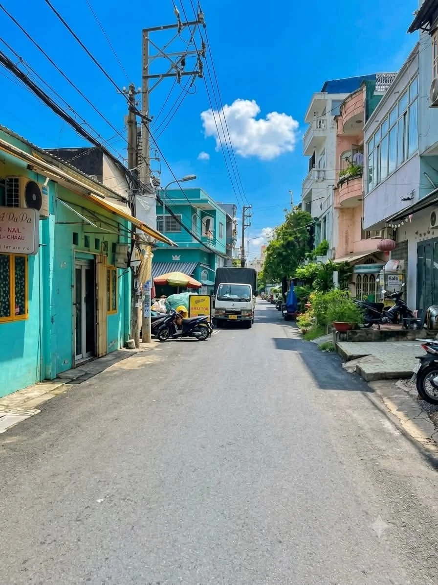 Bán nhà 2 tầng 31m2 hẻm xe hơi thông, Bình Thạnh, giá 4 tỷ - Ảnh thu nhỏ 2