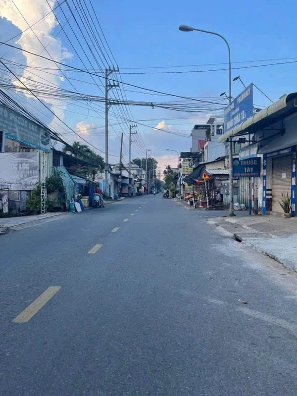 Bán lô đất 175m² đường nhựa Dĩ An