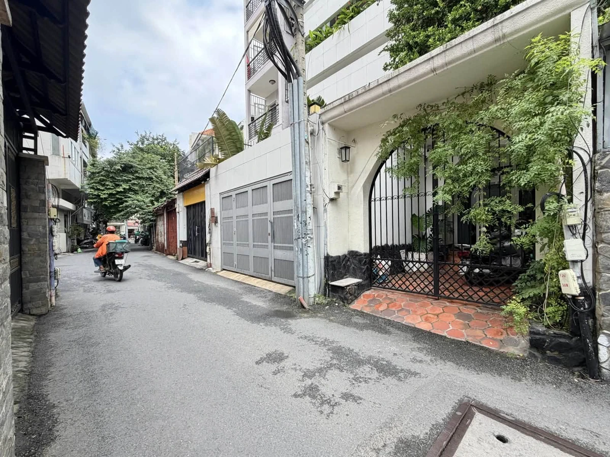 Bán nhà hẻm ô tô Nguyễn Đình Chính, Phú Nhuận, 35,4m², 2PN, giá 6,12 tỷ - Ảnh 1