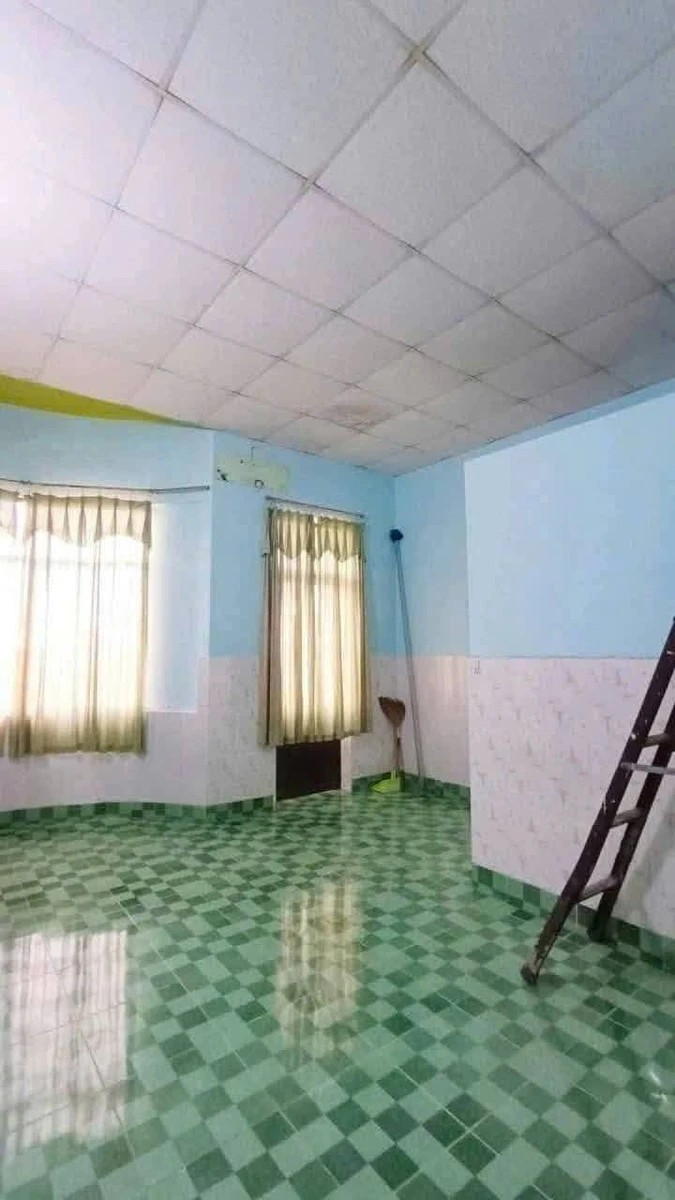 Bán nhà mặt tiền 9 phòng Tôn Thất Tùng Rạch Giá, 125m2 - Ảnh thu nhỏ 2