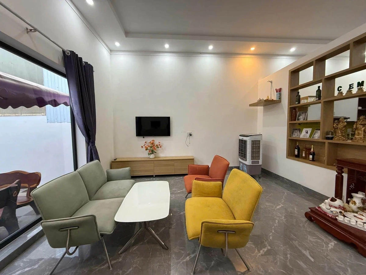 Bán nhà 250m² hẻm Y Moan, Quận 12, 5,5 tỷ - Ảnh thu nhỏ 4