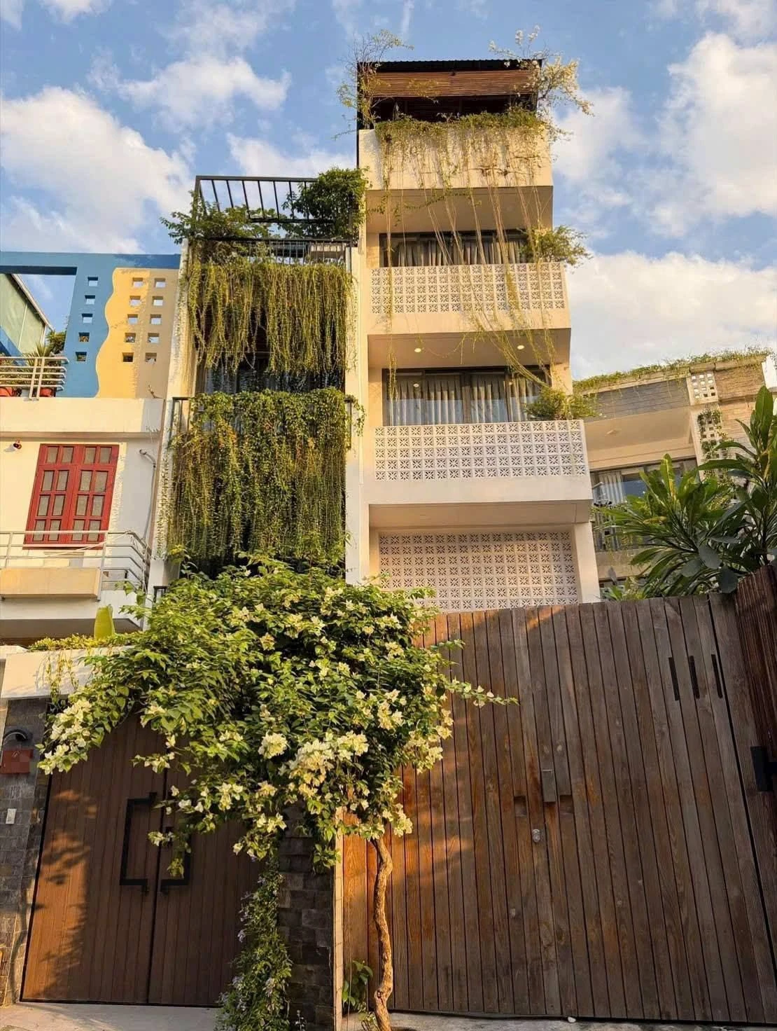 Bán nhà 5 tầng 115m² hẻm ô tô gần Chợ Bà Chiểu, Bình Thạnh, giá 19,5 tỷ - Ảnh 1