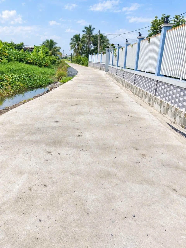 Bán đất 1000m2 có nhà cấp 4 ở Cần Dước, Long An - 2.8 tỷ