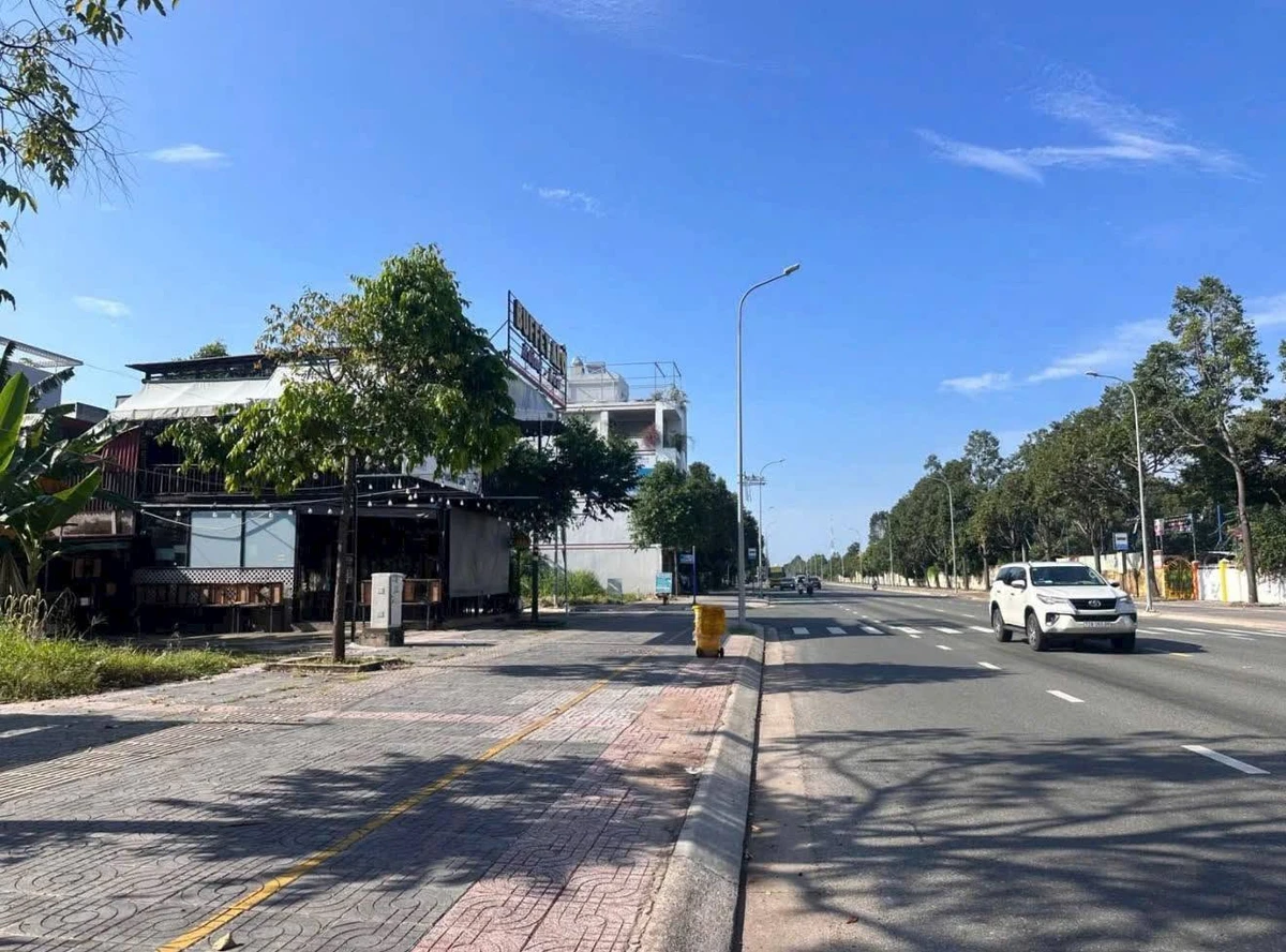 Bán lô đất mặt tiền Phạm Hùng 90m2, Phường Long Toàn, TP. Bà Rịa, giá 5,8 tỷ - Ảnh thu nhỏ 2