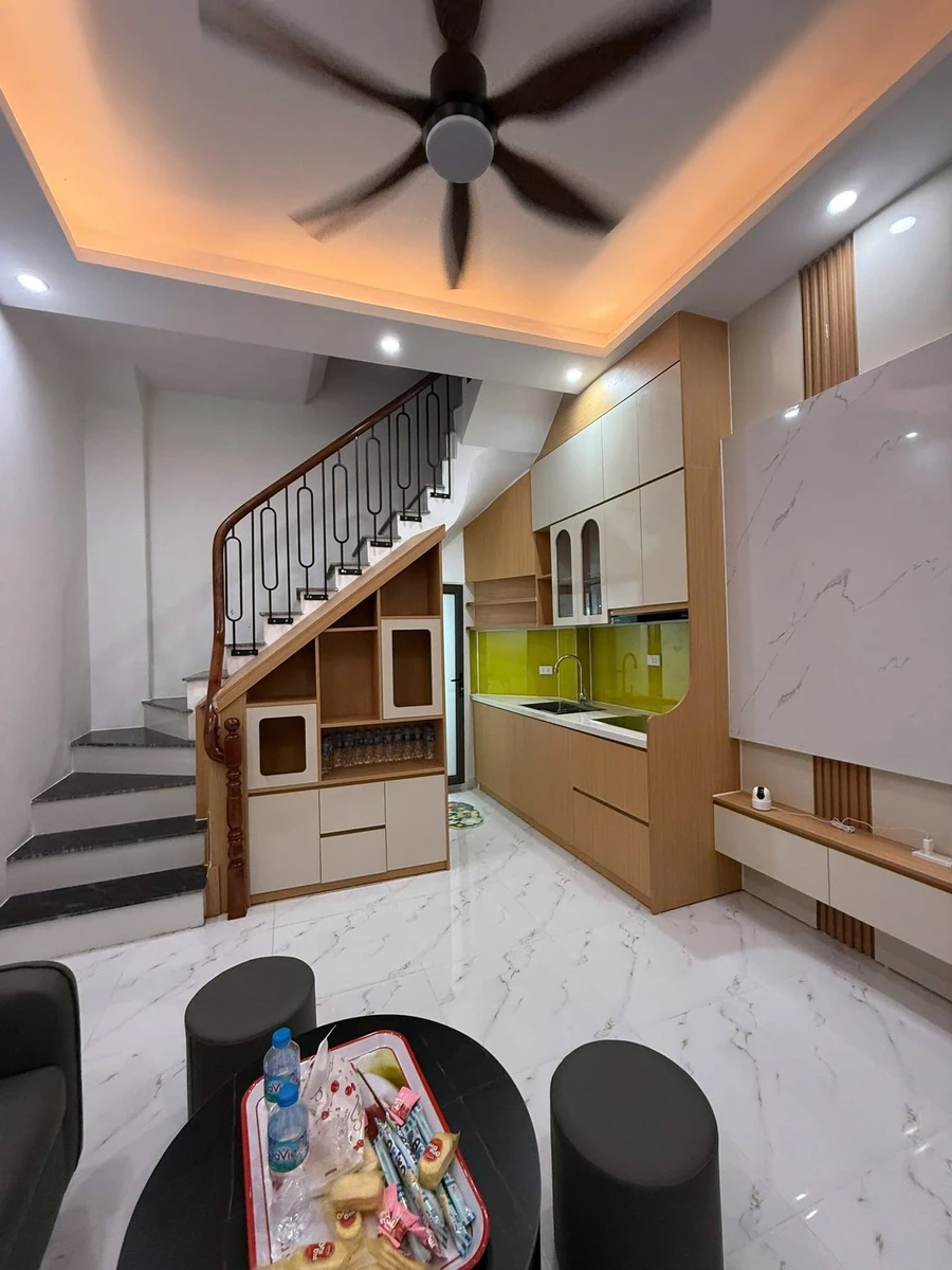 Bán nhà Khâm Thiên Đống Đa 24m2 5 tầng 3 phòng ngủ giá 5 tỷ - Ảnh thu nhỏ 2