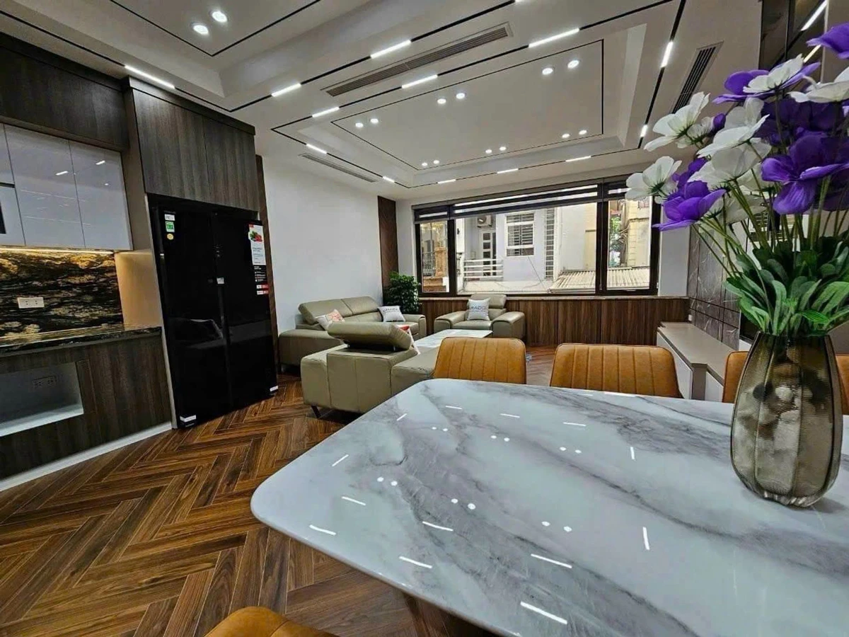 Bán nhà 55m2, 6 tầng, thang máy Nguyễn Văn Cừ hơn 20 tỷ - Ảnh thu nhỏ 4