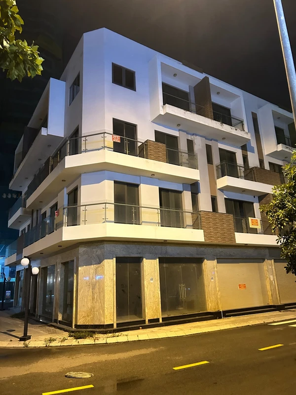 Bán shophouse góc 228m2 Phan Rang 4 tỷ 5
