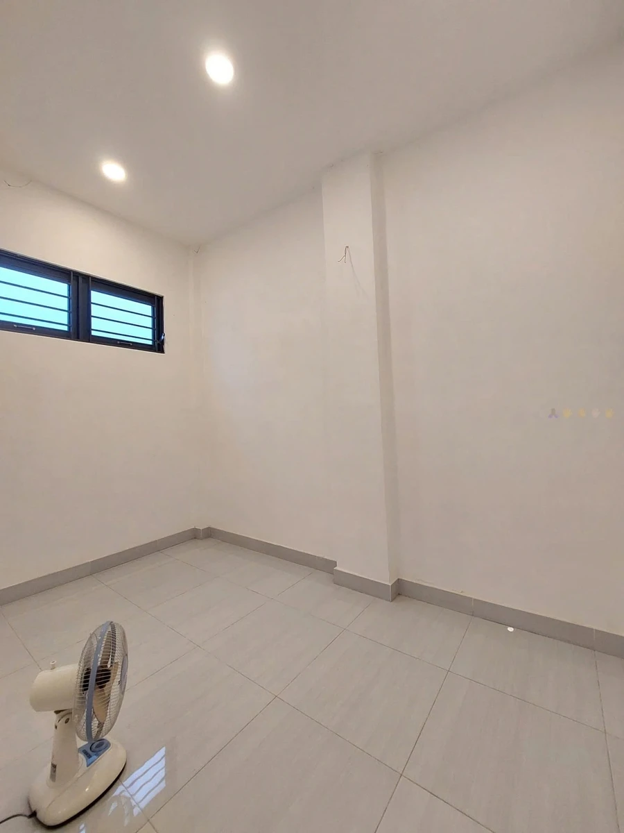 Bán nhà hẻm ô tô 8m 6x14 3PN gần vòng xoay Lê Đại Hành, Âu Cơ, Tân Bình, nhỉnh 6 tỷ - Ảnh thu nhỏ 3