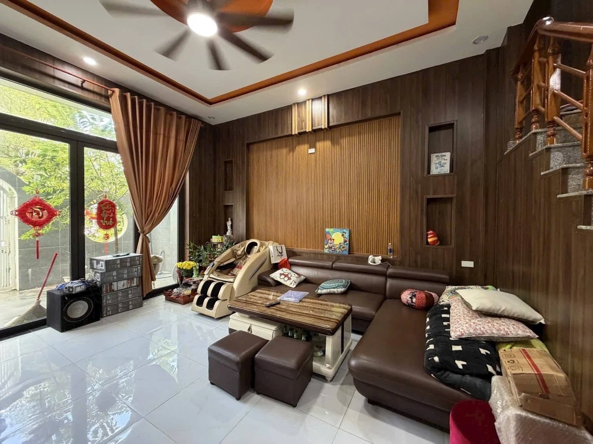 Bán nhà mặt tiền Hòa Xuân 97m² 4PN 6 tỷ - Ảnh thu nhỏ 4