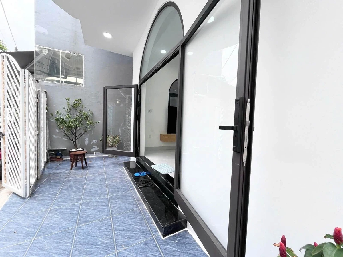 Bán nhà sân vườn sát mặt tiền Trần Cao Vân, 87m², 3PN, giá 4,5 tỷ, Thanh Khê, Đà Nẵng - Ảnh thu nhỏ 4