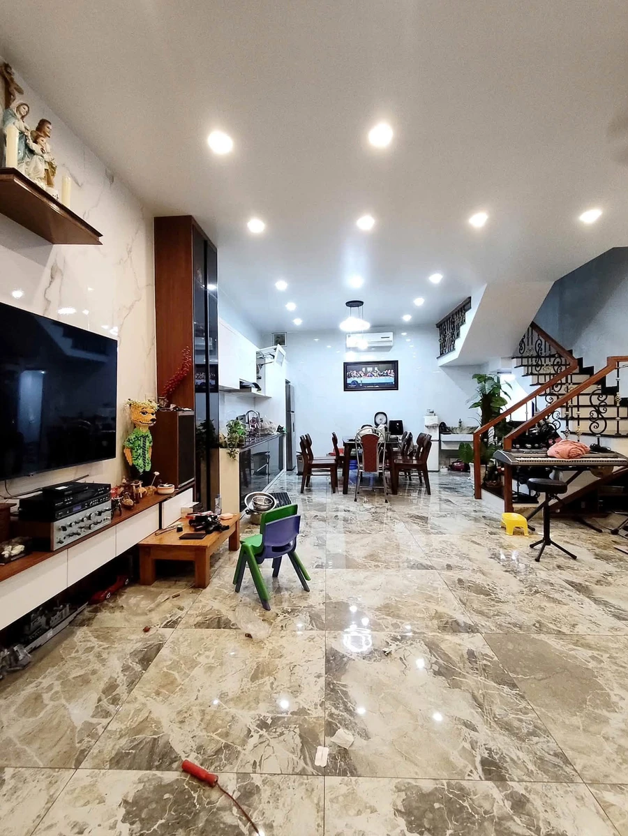 Bán nhà 3 tầng 80m² Đà Nẵng, Hải Phòng 5.8 tỷ - Ảnh thu nhỏ 3