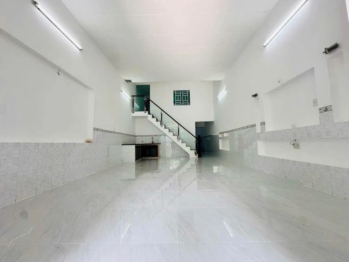 Bán nhà 2 phòng ngủ 93m² gần KDC Phú Hòa 2 - Ảnh thu nhỏ 2