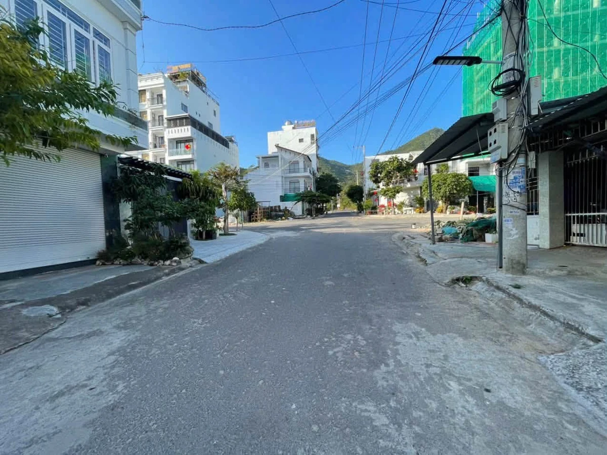 Bán nhà 2 tầng 68m² Hòn Sện Nha Trang gần biển - Ảnh 1