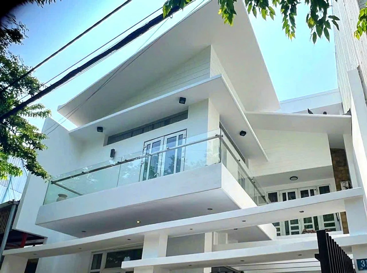Bán nhà 3 tầng mặt tiền Cách Mạng Tháng 8, Cẩm Lệ, Đà Nẵng, 160m2, 16 tỷ - Ảnh thu nhỏ 2