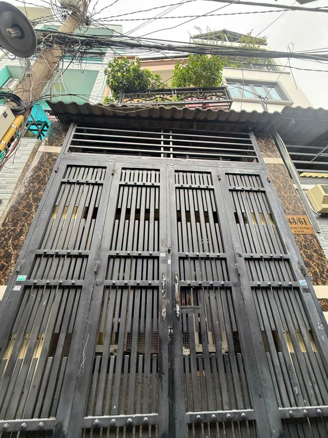 Bán nhà trệt lầu 2 phòng ngủ 67m² giá 3,95 tỷ đường Trần Thủ Độ, Tân Phú - Ảnh 1