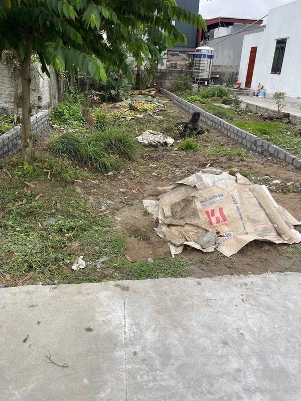 Bán lô đất 100m2 ngay chân cầu Trạm Bạc, Hải Phòng