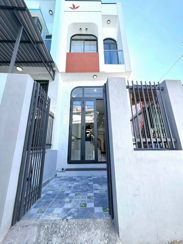 Bán nhà mới xây 3PN 48m² gần chợ Đầm, Quy Nhơn