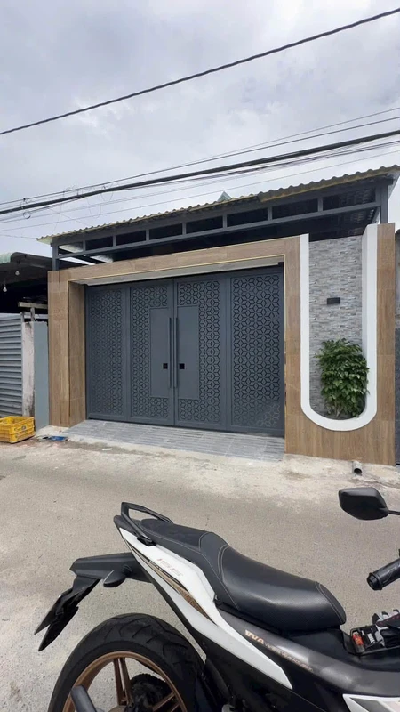 Bán nhà thổ cư full nội thất 5,5x22m gần chợ Phước Tỉnh, Long Hải, giá 2,9 tỷ