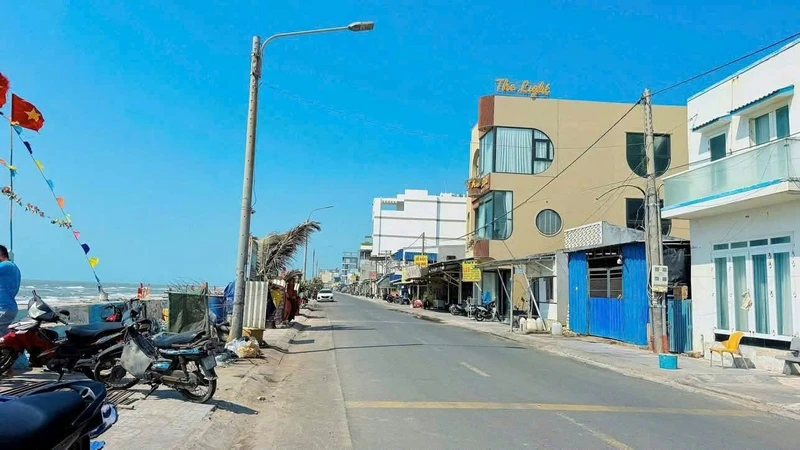 Bán lô góc 152.8m² mặt tiền biển Phước Hải 16 tỷ