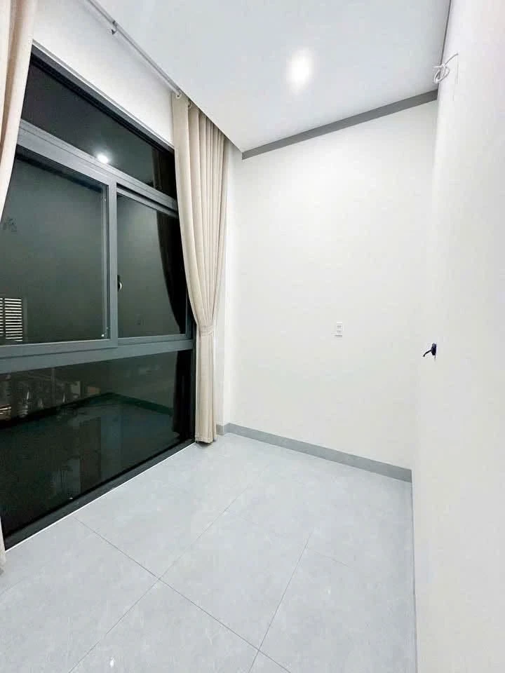 Bán nhà hẻm Y Wang 210m² 3PN 3WC giá 3,1 tỷ - Ảnh 1