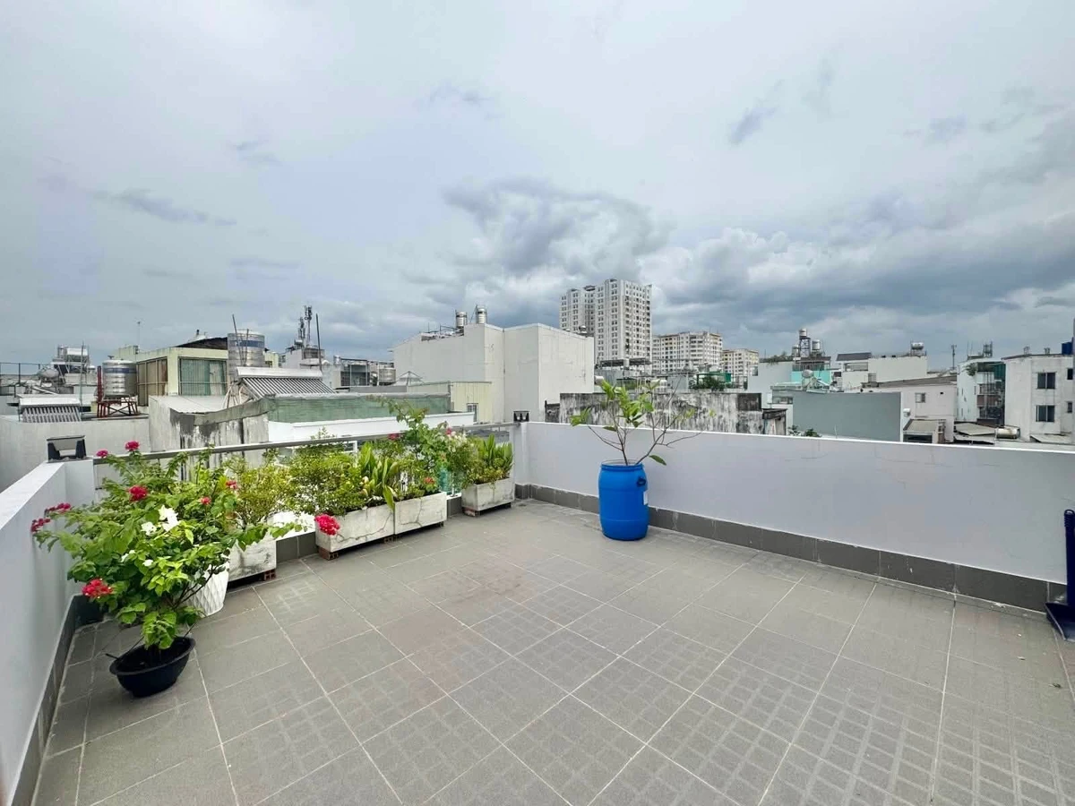 Bán nhà hẻm 4m 4 tầng 40m2 gần vòng xoay Lê Đại Hành giá 7,2 tỷ - Ảnh thu nhỏ 3