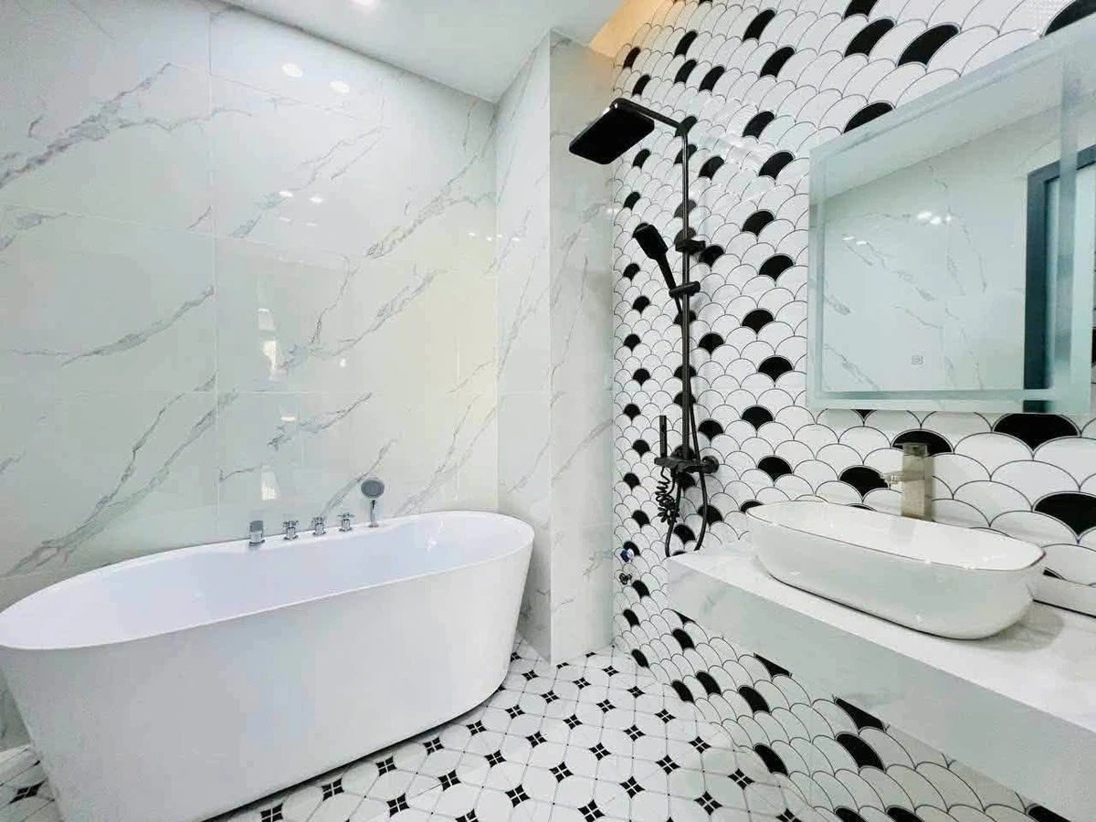 Bán nhà 4 phòng ngủ 42m² gần sân bay Tân Sơn, 6,868 tỷ - Ảnh thu nhỏ 3