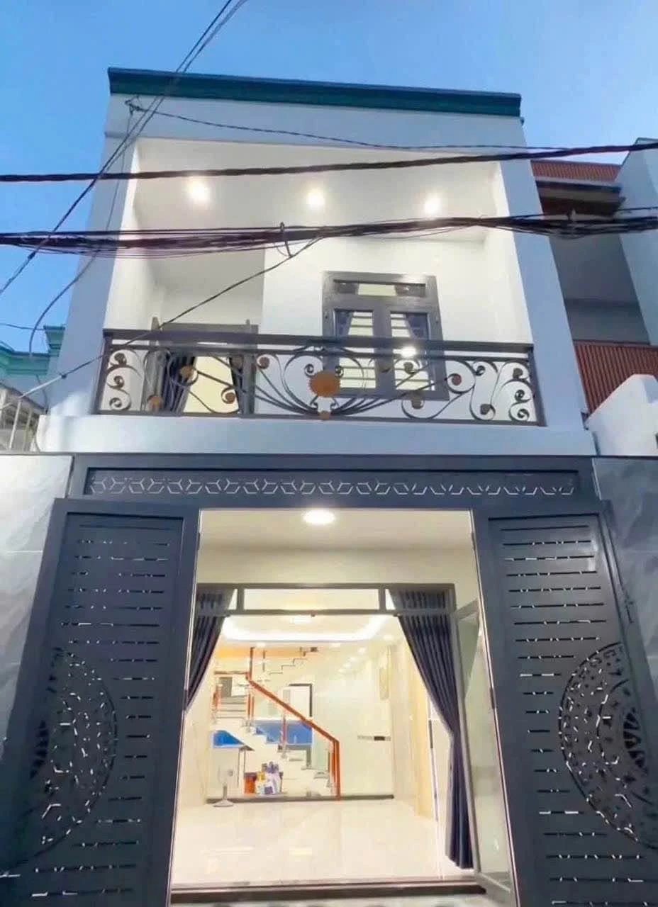 Bán nhà phố 1 trệt 1 lầu 2PN, 50m² đường Lê Văn Khương, Quận 12 - Ảnh 1