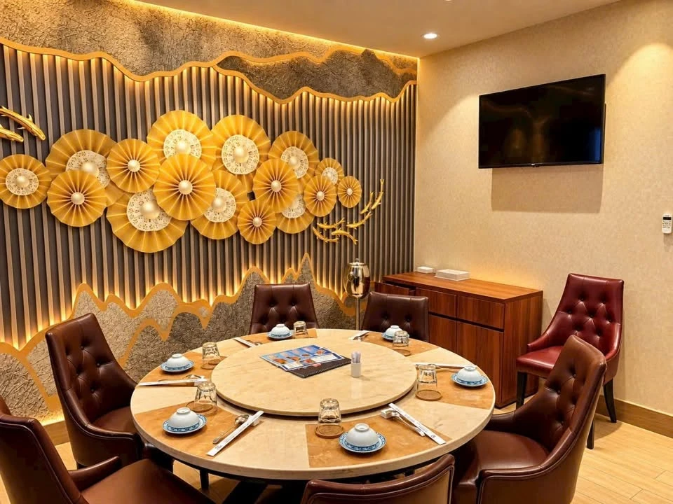 Bán tòa nhà góc 2 mặt tiền 198 Lê Lai, 1 hầm 8 tầng, 144m², giá 120 tỷ, Quận 1 - Ảnh thu nhỏ 3