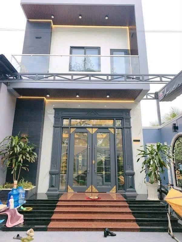 Bán 2 nhà sổ riêng Đình Phú Tự Bến Tre 269.8m² 4.5 tỷ - Ảnh thu nhỏ 2