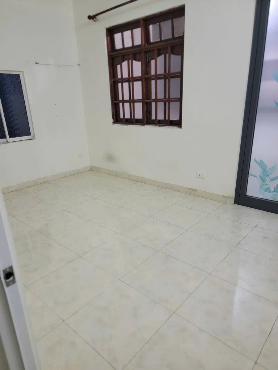 Bán nhà 2 tầng 92m² trung tâm Đà Nẵng 3.3 tỷ - Ảnh thu nhỏ 3