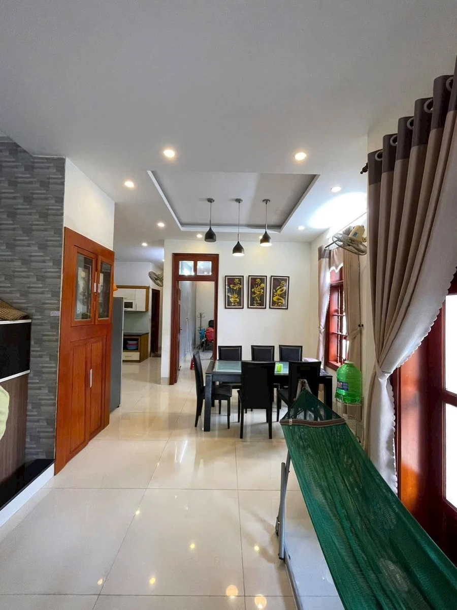 Biệt thự mái Thái Võ Duy Ninh, 4 phòng ngủ, 100m², 6 tỷ - Ảnh thu nhỏ 4